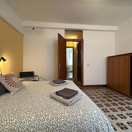 Ferienwohnung Bilocale Economico, In Pieno Centro A Lucca Exterior foto